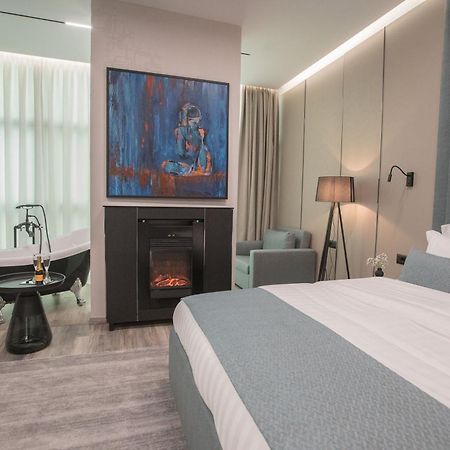 Hotel Dirista Shkodër Buitenkant foto