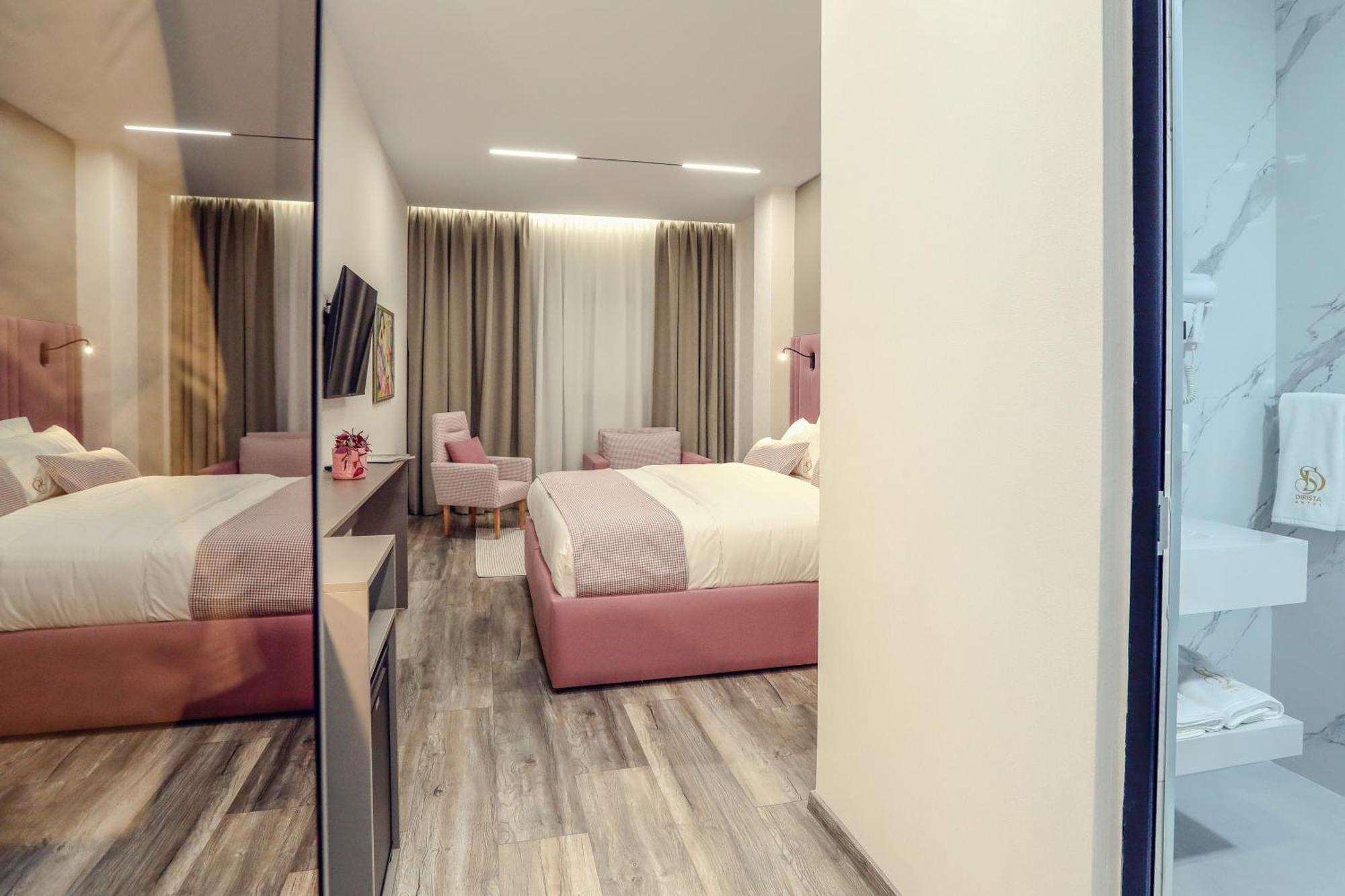 Hotel Dirista Shkodër Buitenkant foto