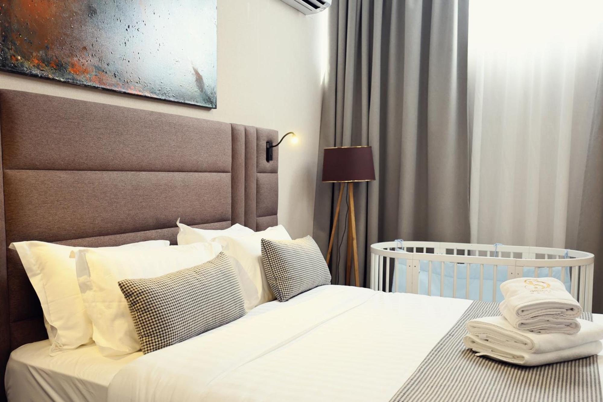 Hotel Dirista Shkodër Buitenkant foto